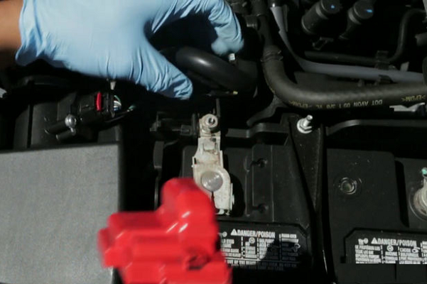 batería del auto está cargada
