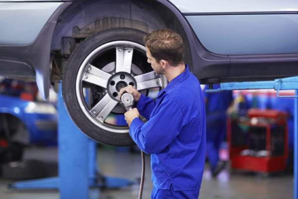 4 señales de que debes revisar los frenos de tu auto