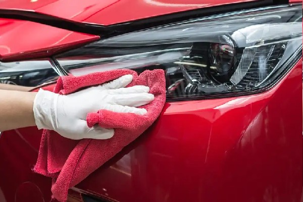aplicar rotulador Quitar las rayaduras del auto