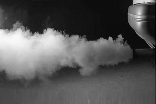 humo del caño de escape