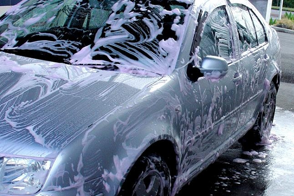 consejos para lavar tu auto como un profesional