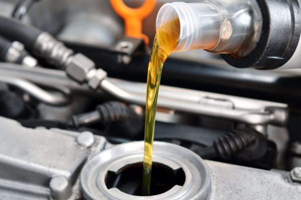 ¿Cuán seguido debo cambiar el aceite de mi auto?